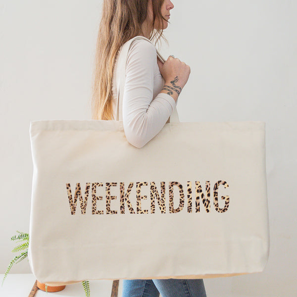 Really big bag. oversized tote bag. weekend bag